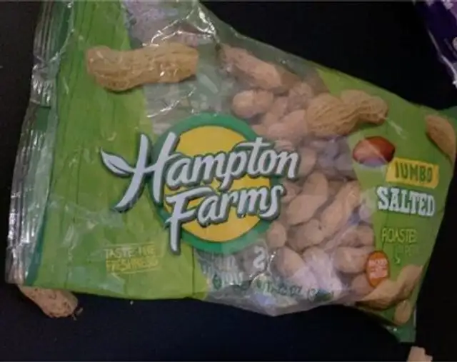 jumbo salted peanuts