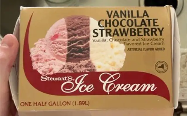 Vanilla chocolate strawberry