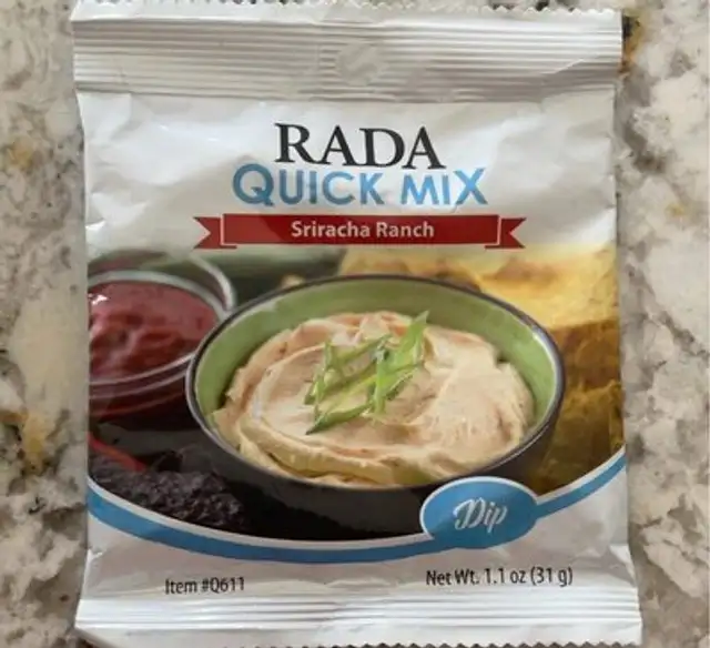 Quick Mix Sriracha Ranch