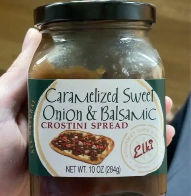 Caramelized sweet onion and balsamic crostini spread