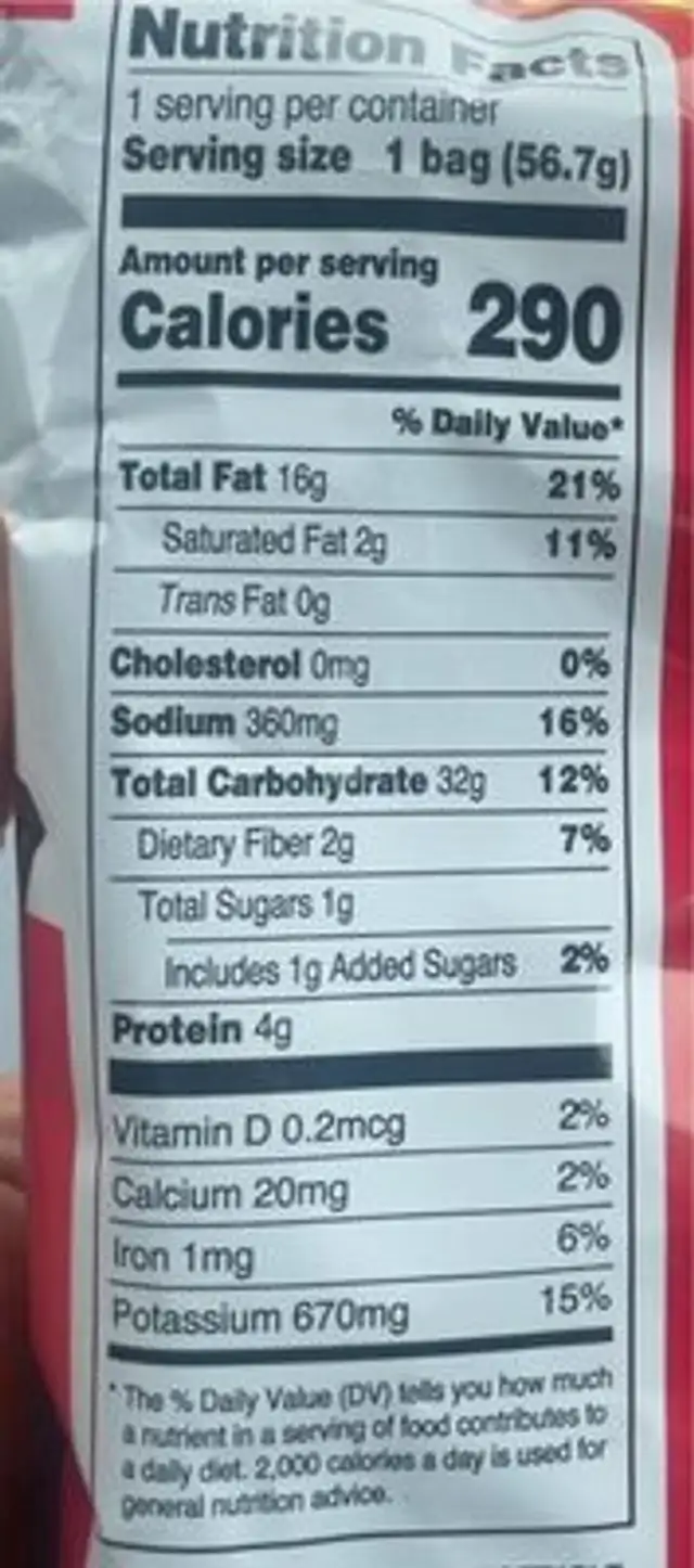 Spicy Cajun Crawtators nutrition facts table