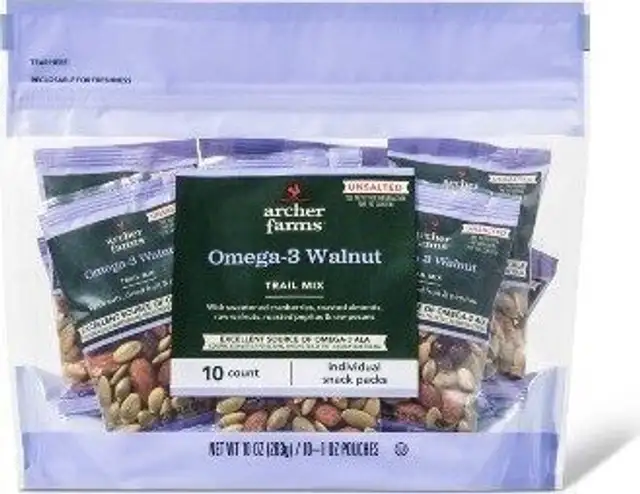 Unsalted omega 3 walnut with sweetened cranberries