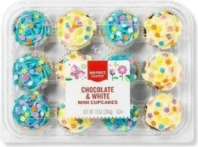 Chocolate & white mini cupcakes