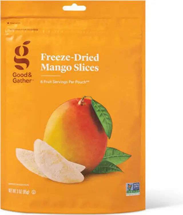 Freeze dried mango slices