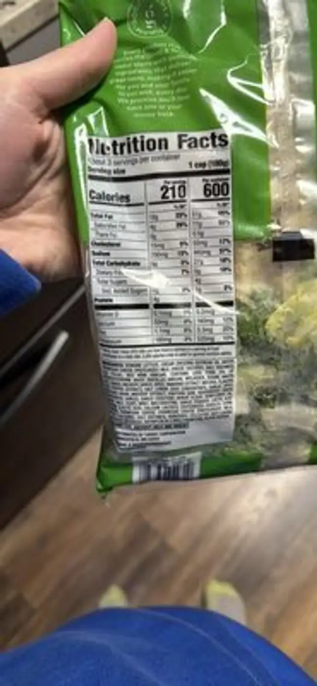 Classic Caesar Salad Kit nutrition facts table
