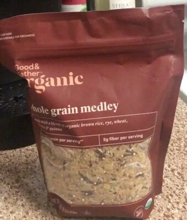Organic whole grain medley made with a blend