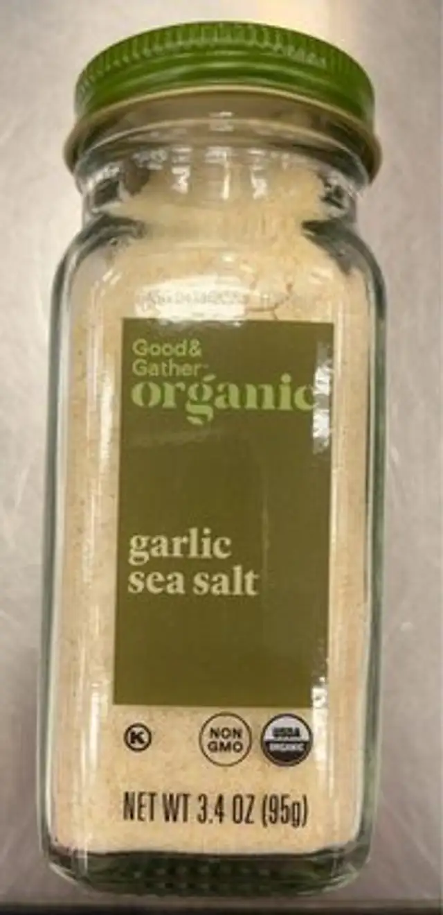 Organic garlic sea salt