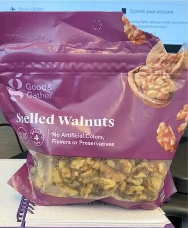 Shelled Walnuts