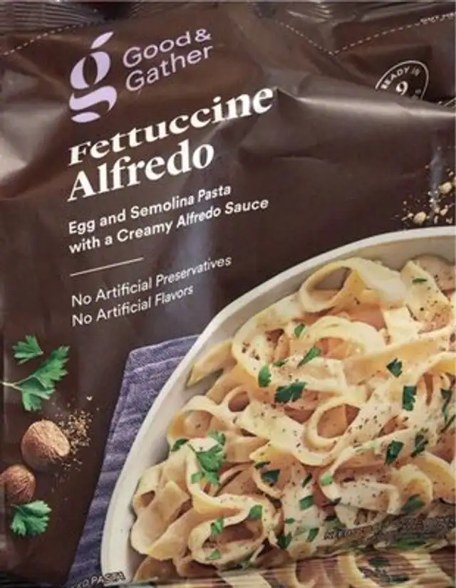 Fettuccine alfredo