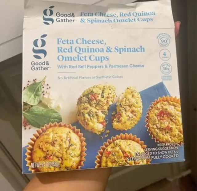 Feta cheese, red quinoa & spinach omelet cups