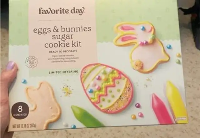 Egg and bunny sugar cookie