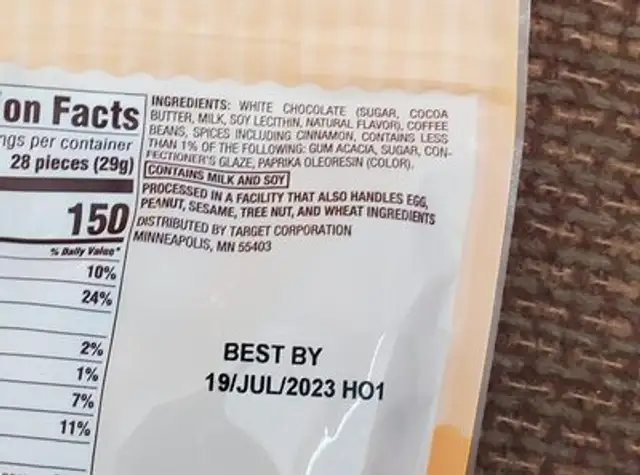Pumpkin spice white chocolate ingredients label