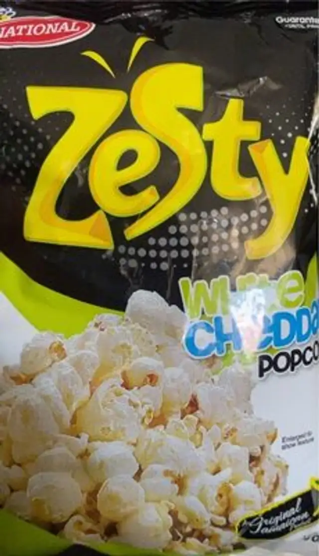 Zesty Whit Cheddar Popcorn