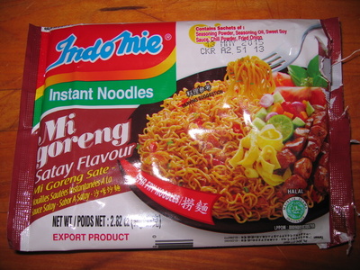 Instant noodles migoreng satay flavour