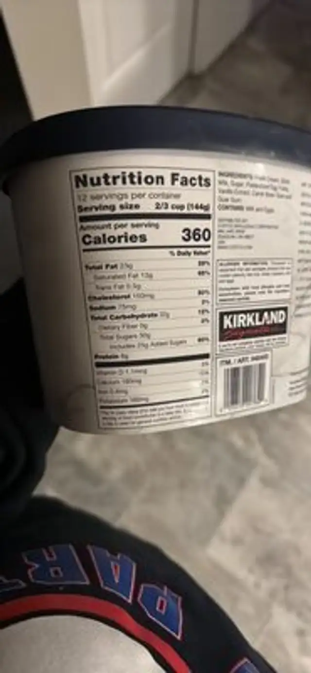 Super Premium Vanilla Ice Cream nutrition facts table