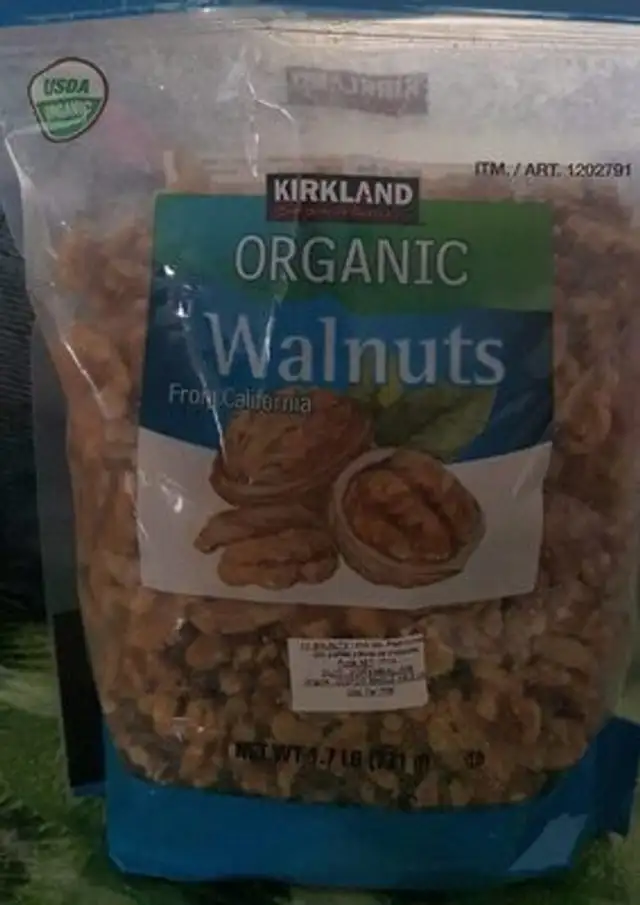 Organic Walnuts front packaging