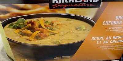 BROCCOLI CHEDDAR SOUP