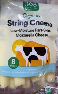 Organic String Cheese front packaging