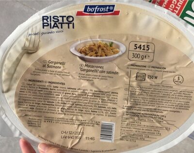 macarrones “garganelli” con salmon front packaging