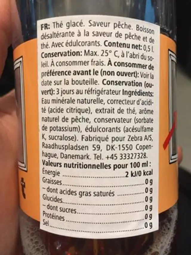 Ijsthee Perziksmaak (Thé Glacé saveur Pêche) ingredients label