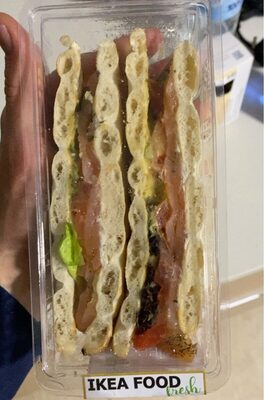 Sandwich salmon marinado