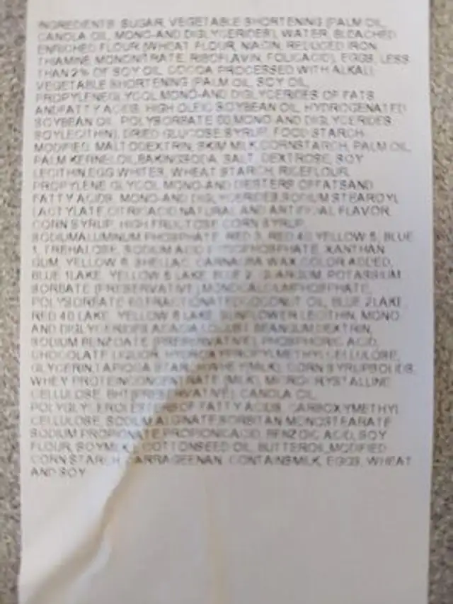 WalMart cupcake with icing ingredients label