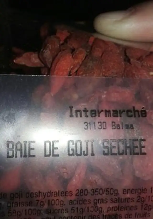 Baies de fini séchées ingredients label