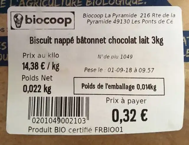 Biscuit nappé bâtonnet chocolat lait 14,38 le kilos ingredients label