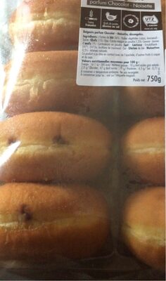 Beignet au chocolat - noisettes