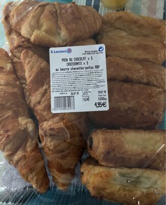 Pains au chocolat et croissants