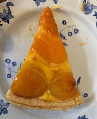 Tarte abricot 6 parts