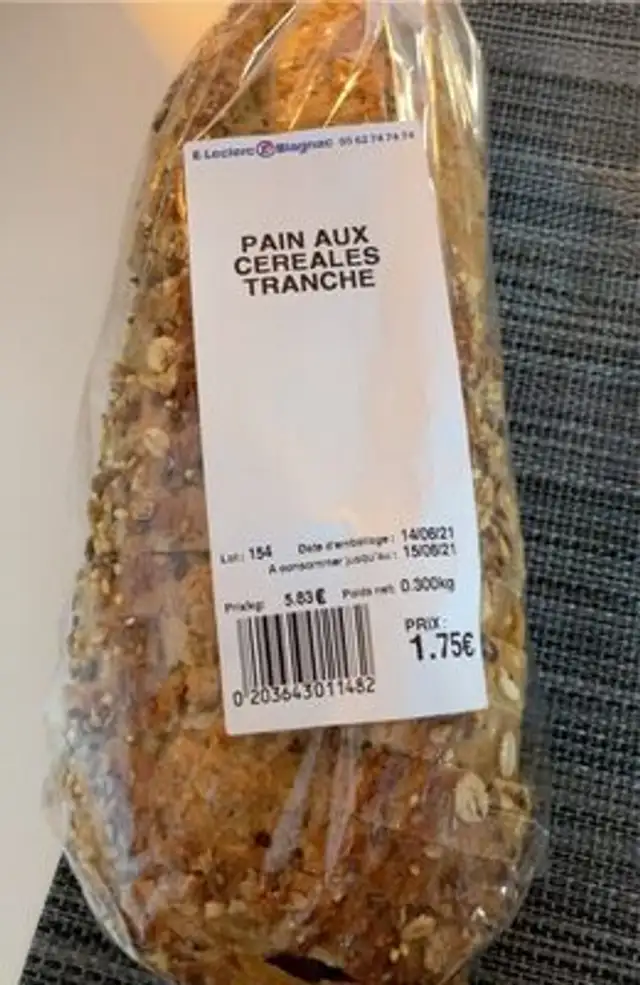 Pain aux cereales tranche