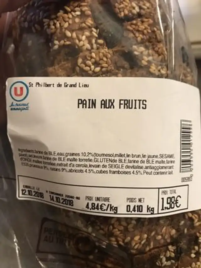 Pain aux fruits front packaging