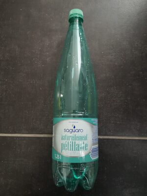 Eau pétillante front packaging