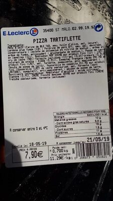 Pizza tartiflette front packaging