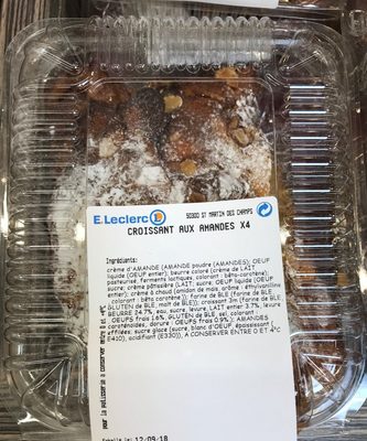 Croissant aux amandes