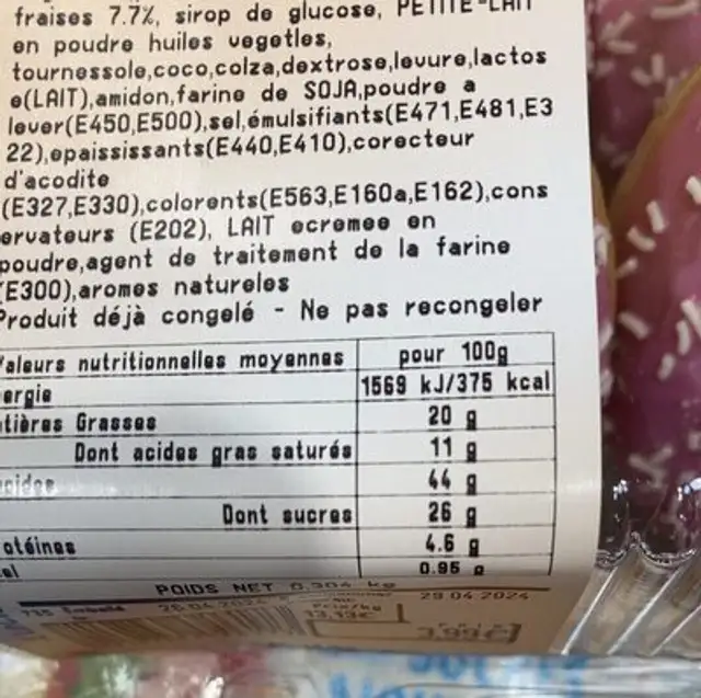 Donut fraise nutrition facts table