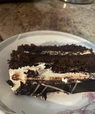 Tuxedo Cream Cake