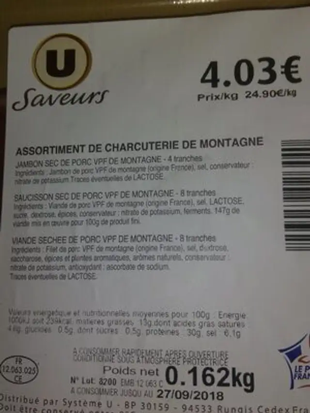 Assortiment charcuterie montagne ingredients label