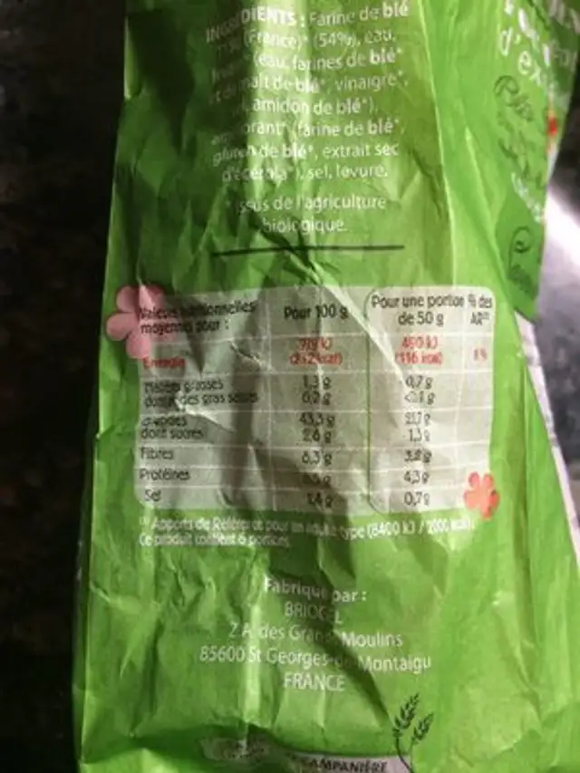 Pain complet bio nutrition facts table