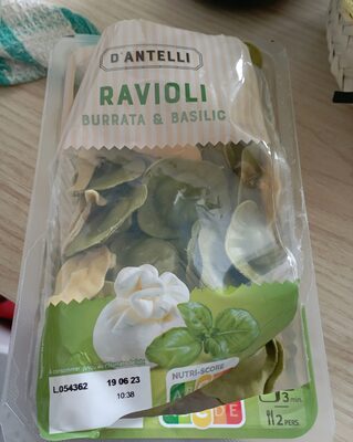 ravioli burrata & basilic