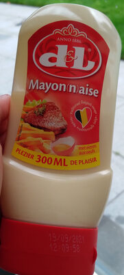 mayon(n)aise front packaging
