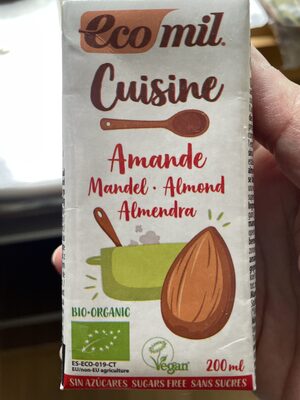 préparation culinaire aux amandes sans sucres