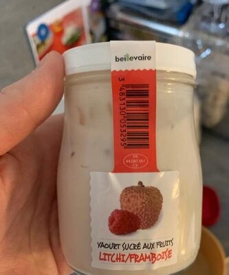 Yaourt sucré aux fruit litchi framboise