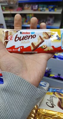 Kinder Bueno white