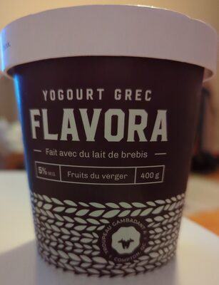 Yogourt Grec fait avec du lait de brebis fruits du verger