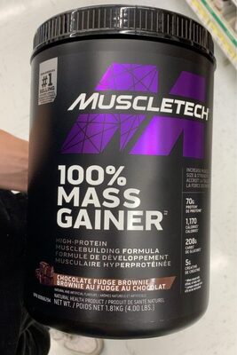 MUSCLETECH MASS GAINER front packaging