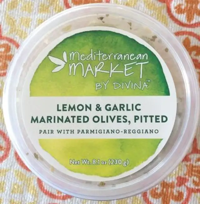 Lemon & Garlic Marinated Olives, Pitted