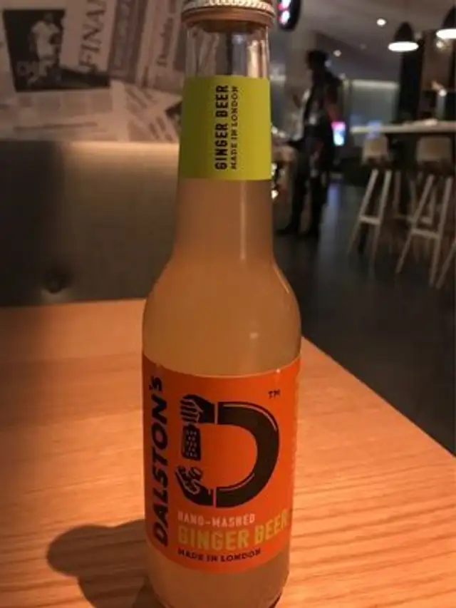 Bulk Deal 24 X Dalston Dalston's Ginger Beer 275ML ingredients label