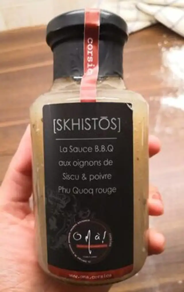 La sauce B.B.Q aux oignons de siscu et poivre phu quoq rouge